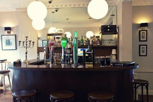 凤凰公园酒店3*